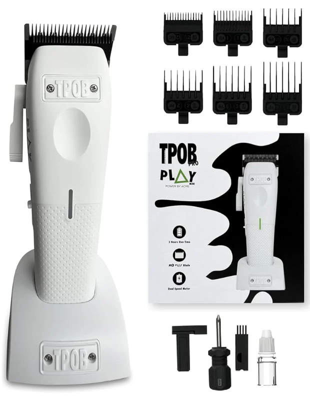 PLAY Clipper Whiteout Edition