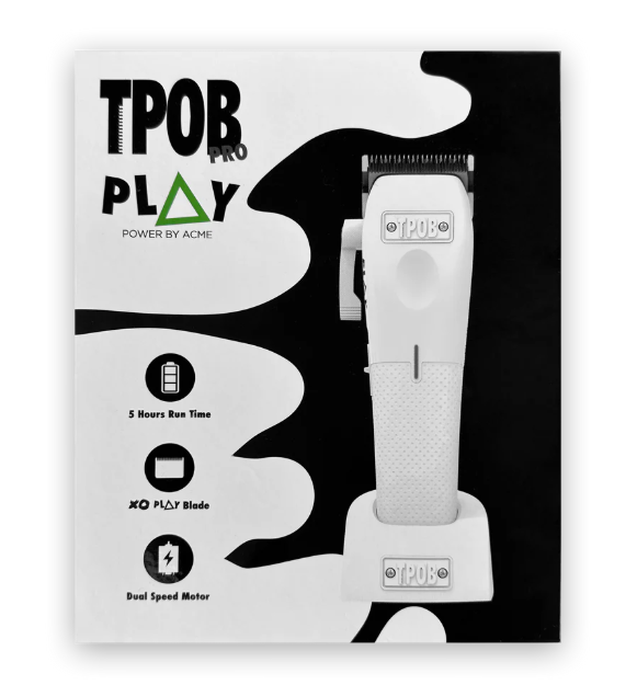 PLAY Clipper Whiteout Edition